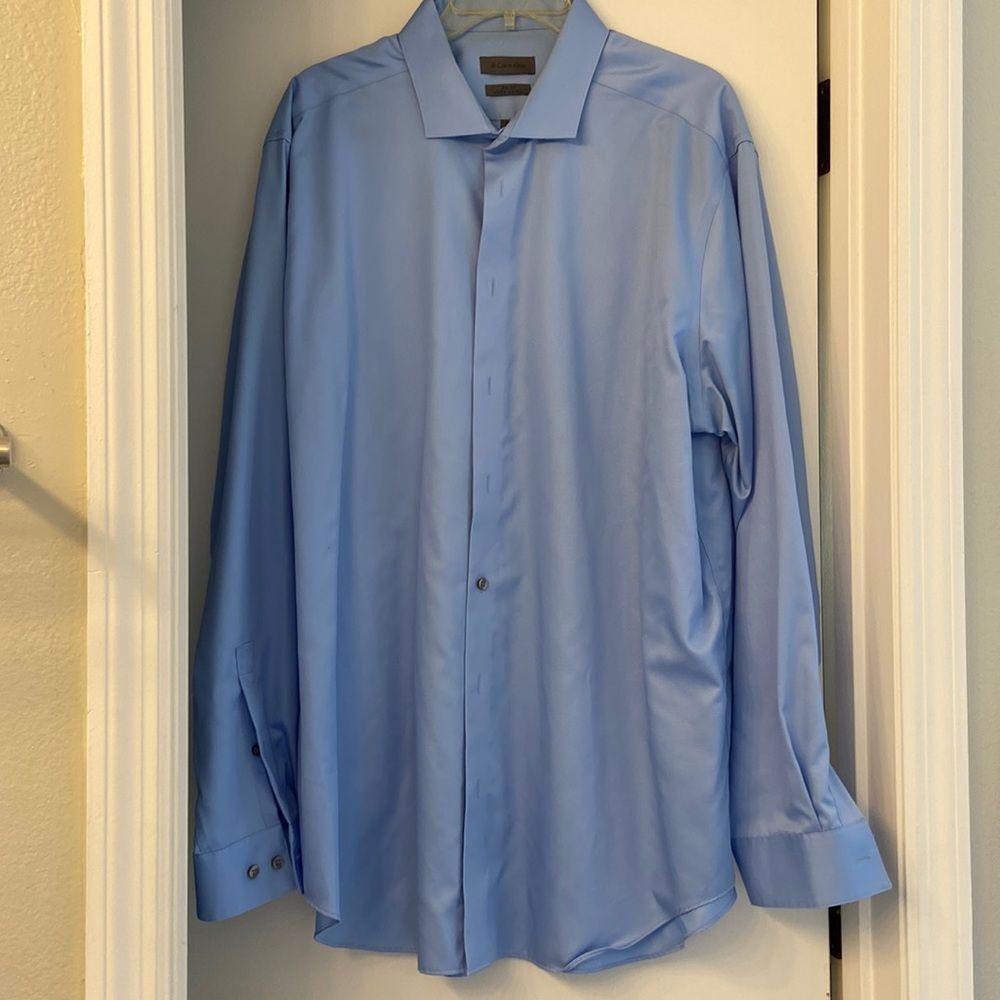 CK Calvin Klein Light Blue Button Down Dress Shirt Slim Tall Size 18.5 36/37